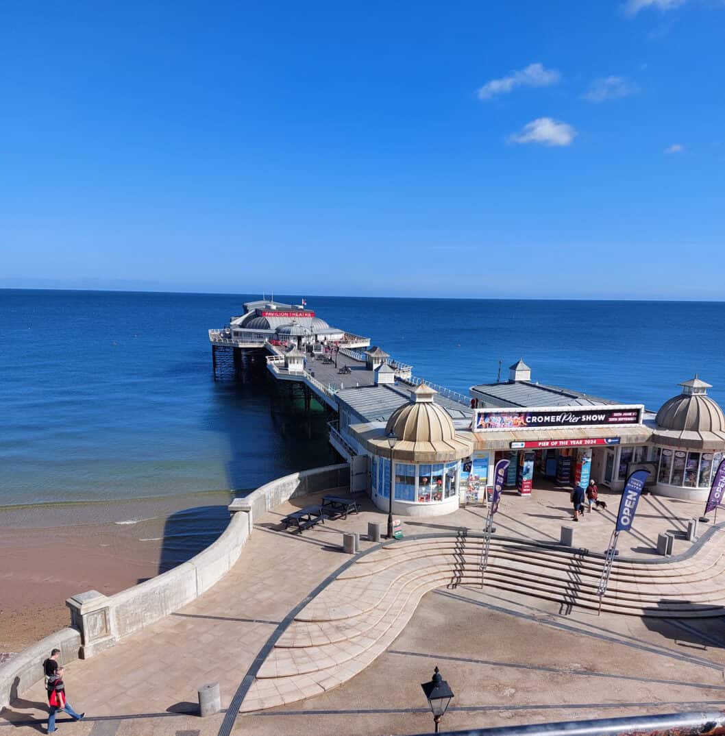 A trip to Norfolk, The pier at Cromer